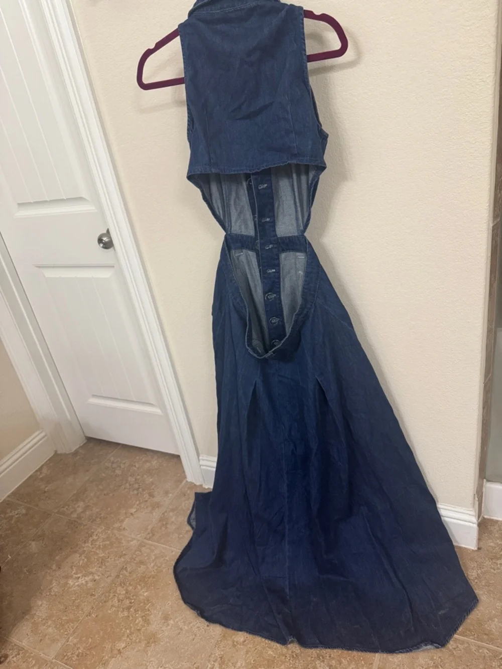 Urban Revivo Denim Maxi Shirt Dress with Gold-Tone Button Accents - Picture 5 of 5